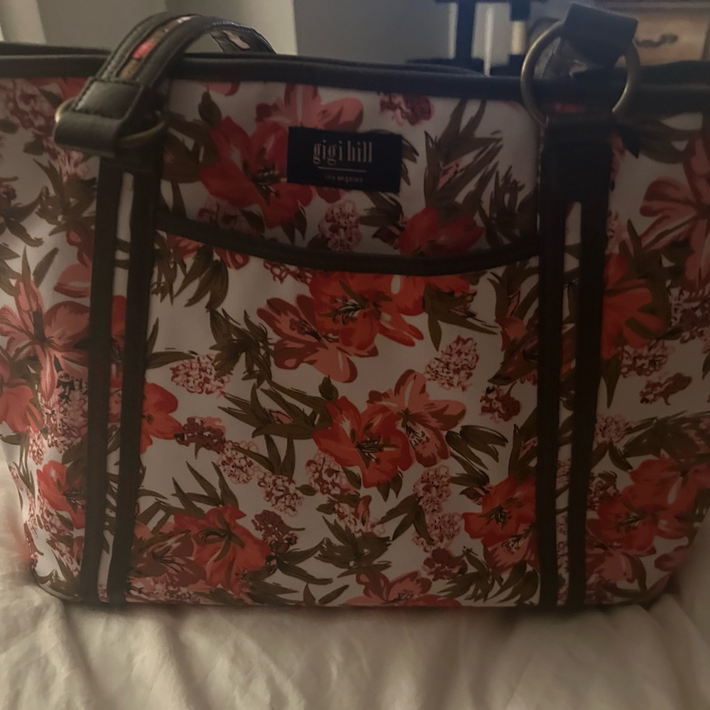 Gigi hills floral bag